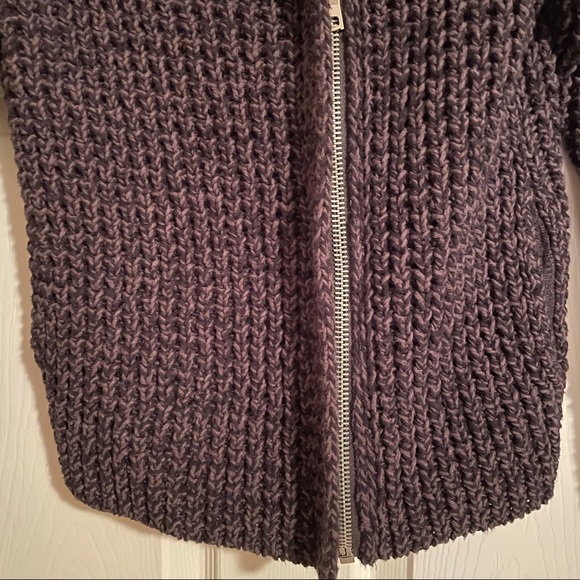 NWOT GAP Chunky Knit Zipper Jacket Small - Picture 2 of 8